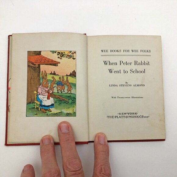 When Peter Rabbit Went To School Wee Books Almond 1935 vintage collectable - Picture 8 of 12